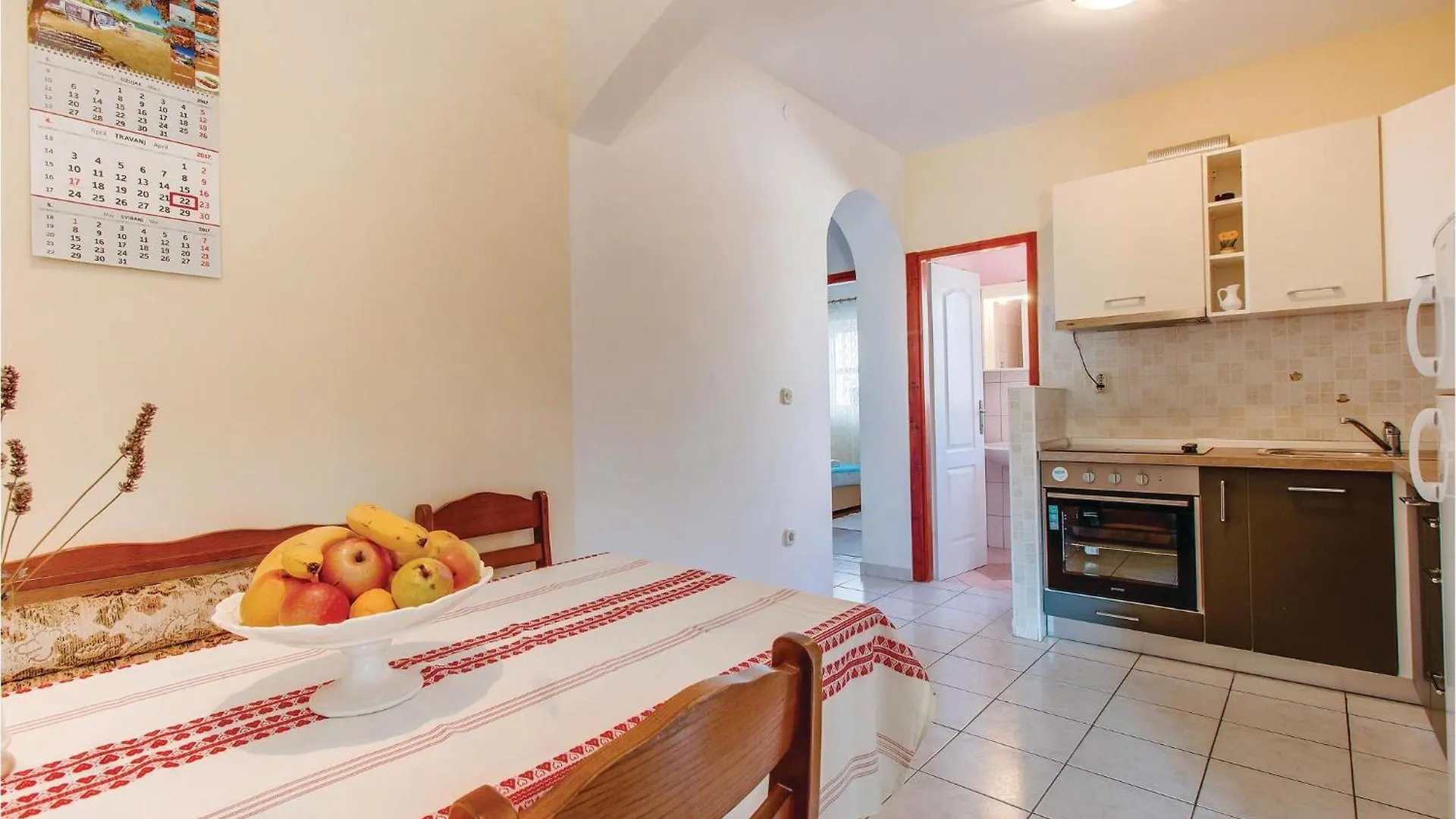 Gorgeous Apartment In Mali Losinj With Wifi