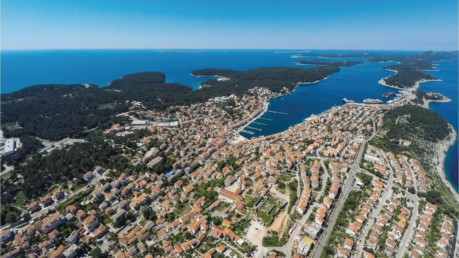 Gorgeous Apartment In Mali Losinj With Wifi