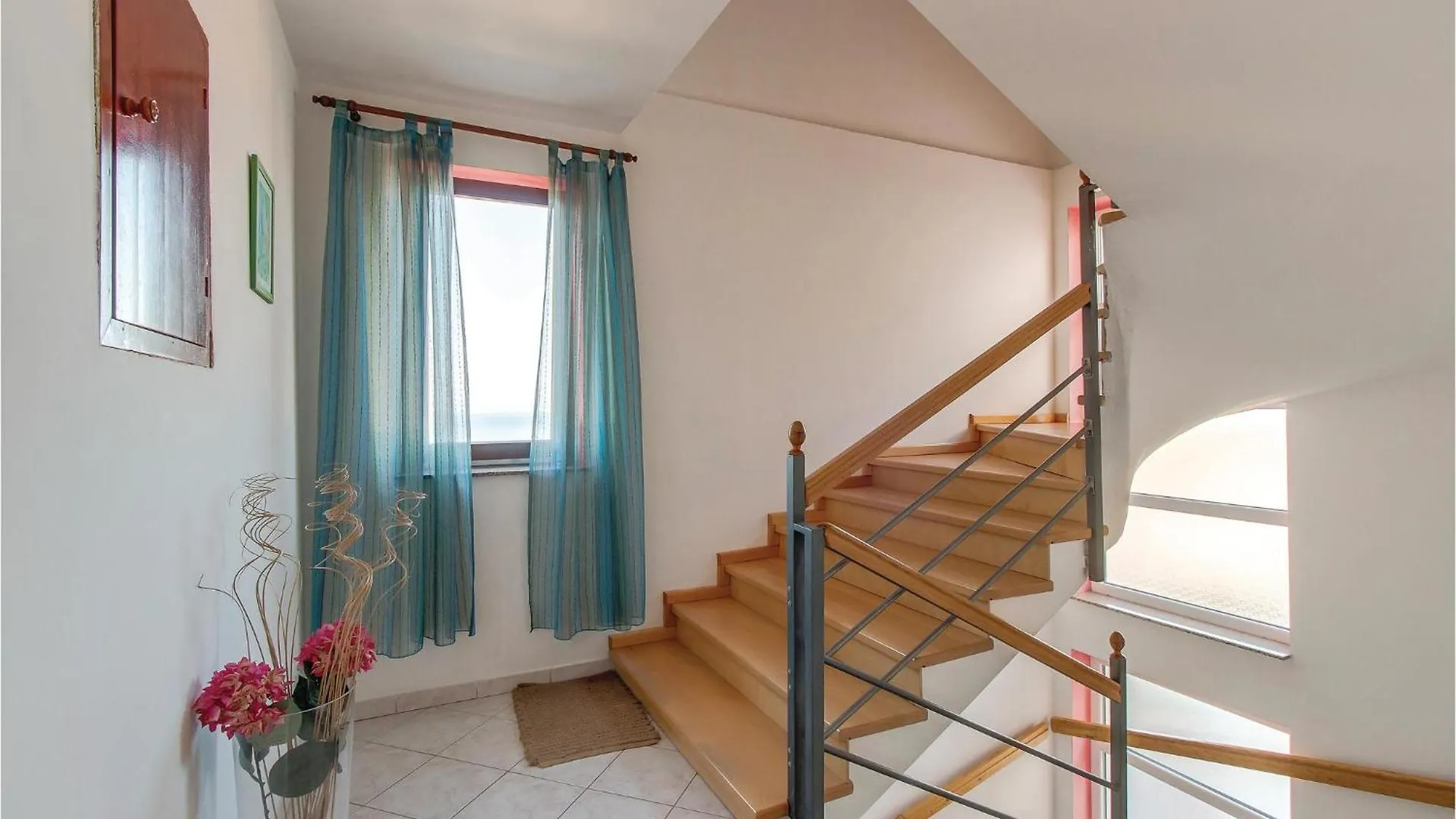 Gorgeous Apartment In Mali Losinj With Wifi 0*,  Croazia